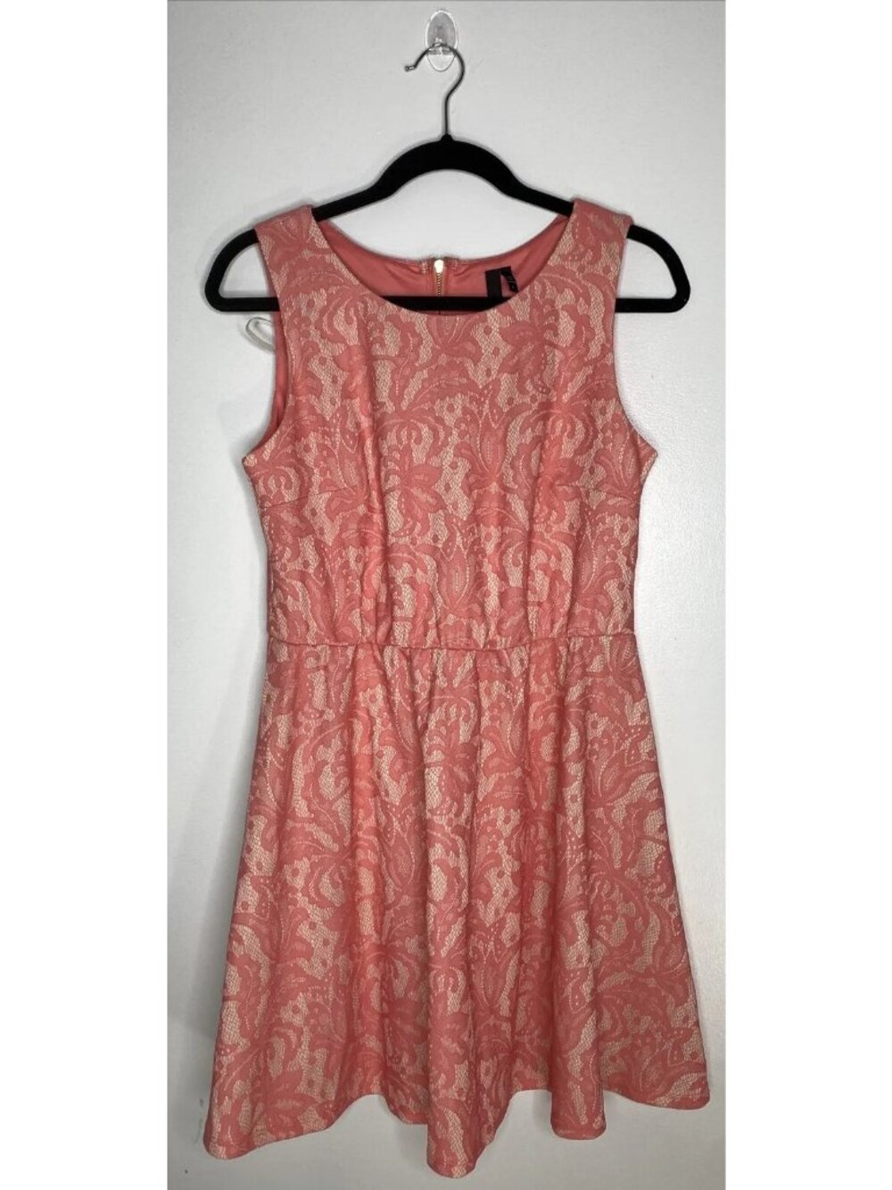 Bigstrikeusa Size L Peach Pink Sleeveless Lace Elastic Waist Dress NWT New